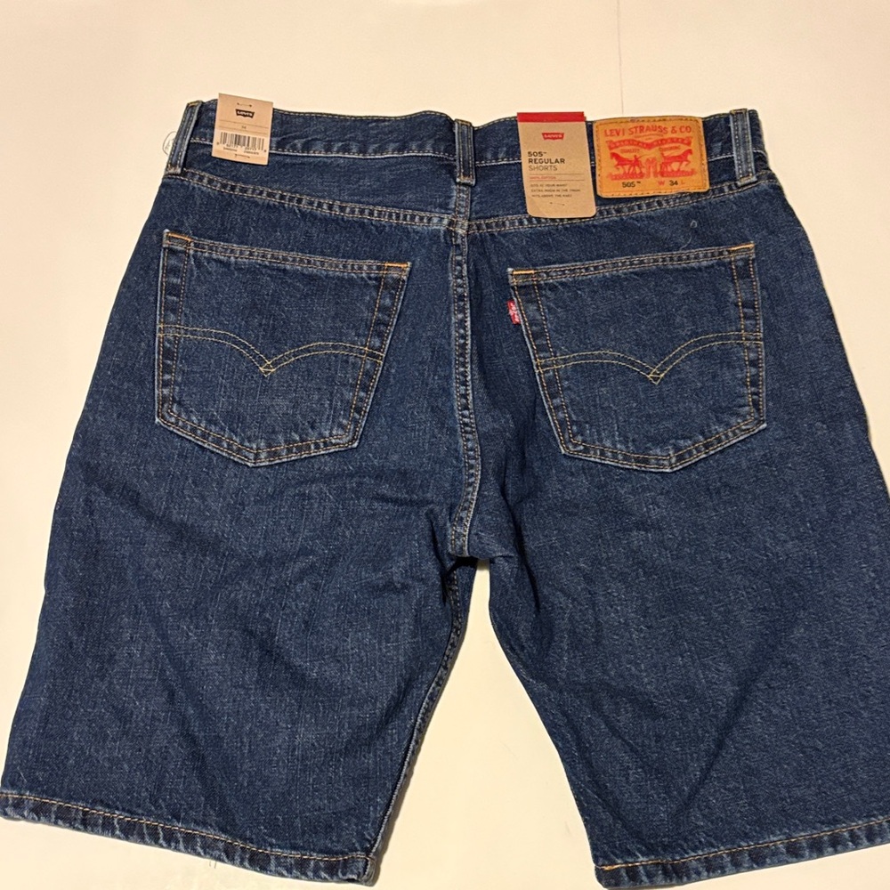 Levi's Men's Dark Blue Jean Shorts - Picture 3 of 4